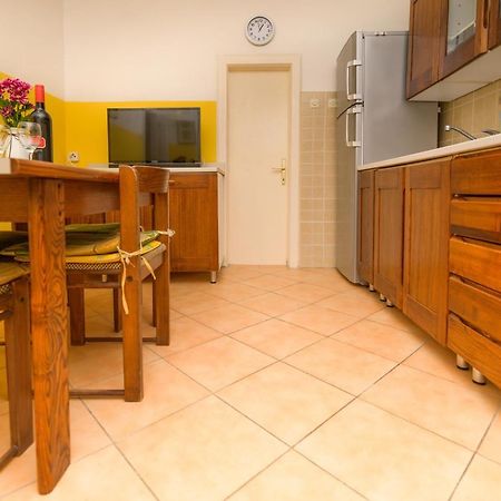 Apartments By The Sea Nerezine, Losinj - 7963 外观 照片