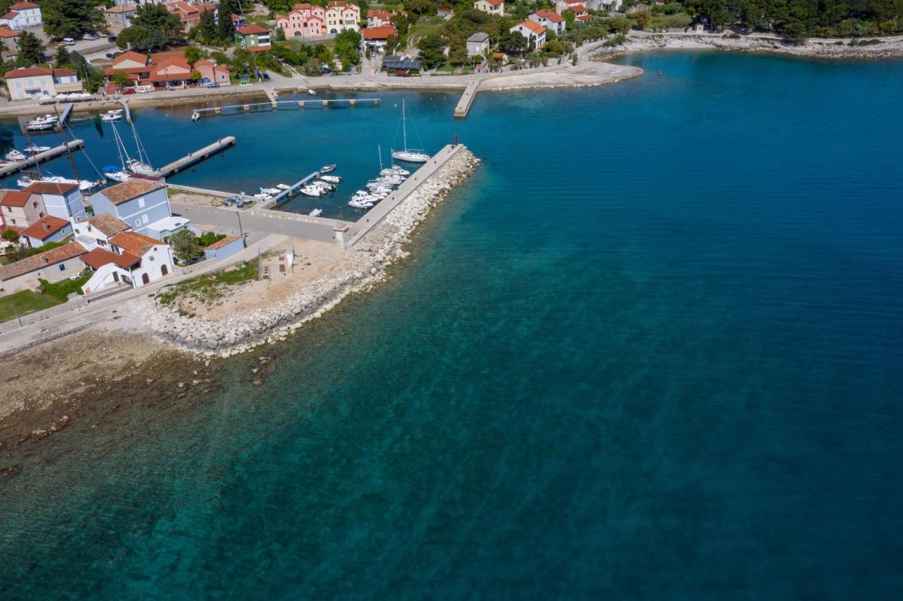 Apartments By The Sea Nerezine, Losinj - 7963 外观 照片