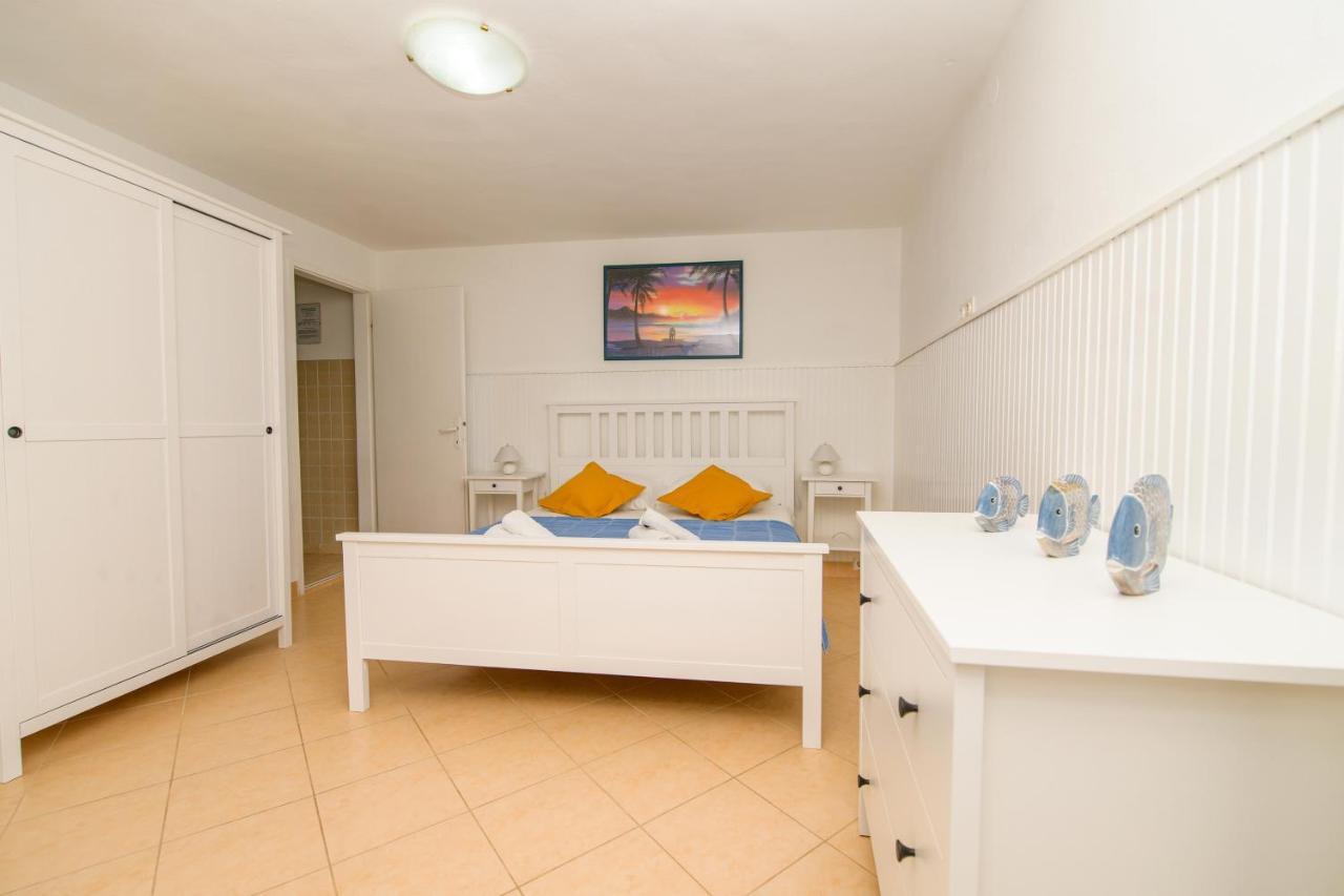 Apartments By The Sea Nerezine, Losinj - 7963 外观 照片